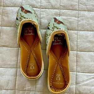 Indian dress slippers